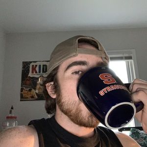 Meet your Posher, Denis